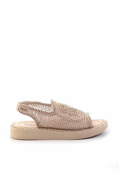 Bambi Bej Kadın Sandalet K05021010516