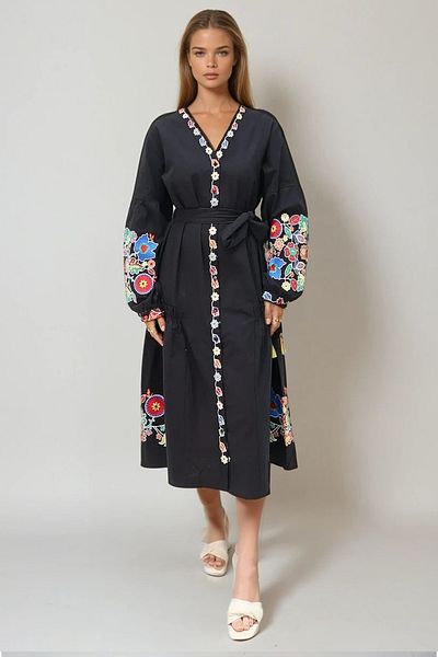 VAGGON Γυναικείο υφαντό φόρεμα με μαύρη λαιμόκοψη V με πλήρη κέντημα Prmx11565