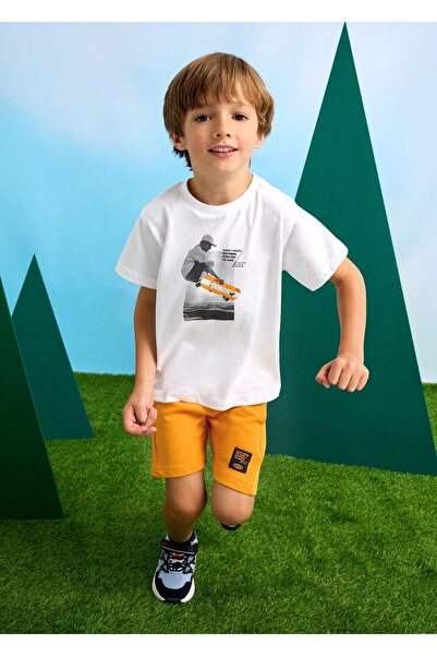 MAYORAL طقم شورت تزلج وتي شيرت للأولاد باللون البرتقالي