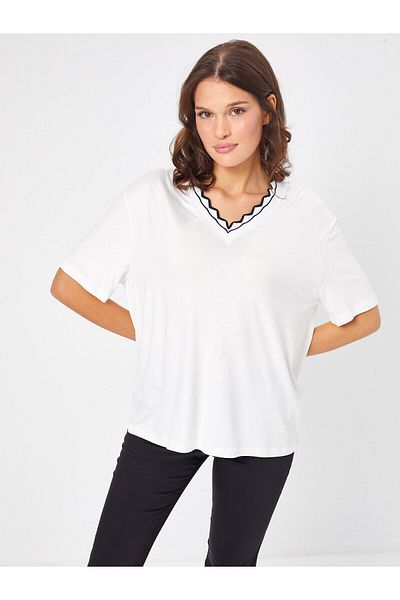 Faik Sönmez V-Neck Large Size Collar Detailed Ecru Women's T-Shirt U68180