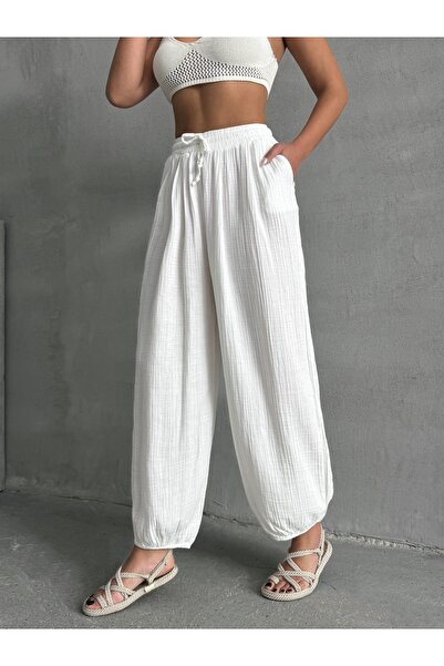 BEJNA Ecru Shalwar-Hose aus Musselinstoff mit Taschen für Damen