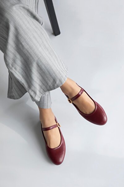 STRASWANS Hollie Women's Belt Detail Leather Ballerinas Claret Red