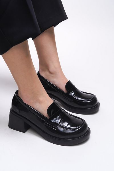 Riccon Yllthyl Women's Loafer 0012500   Black Patent Leather
