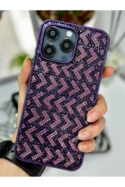 Go Aksesuar حافظة سيليكون متوهجة بتصميم ألماس منقوشة ومتوافقة مع هاتف Iphone 15 Pro