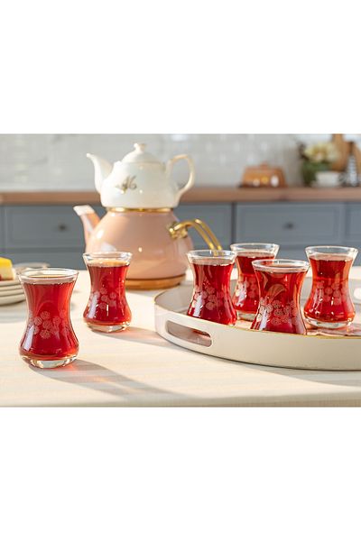 Madame Coco Lavem-weiße Blumen-Teetasse, 6er-Pack – 155 ml