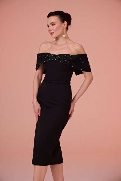 Carmen Siyah Düşük Kol İncili Krep Söz Elbisesi