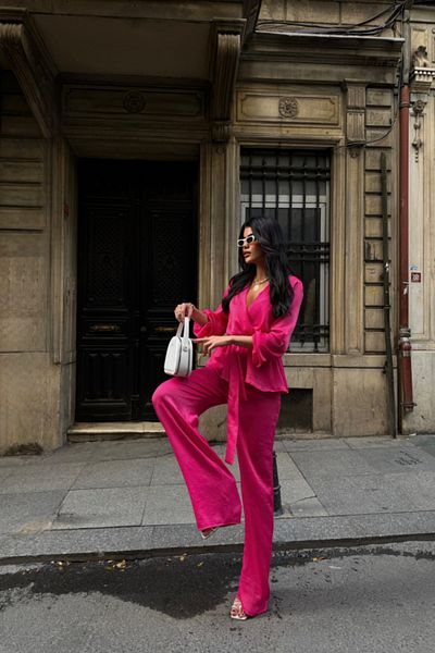 leyla sanat sanata yeni bir bakış açısı Leyla Art Art a New Perspective Satin Double-Breasted Tie-Dye Bluz- Pant Suit - Fuchsia