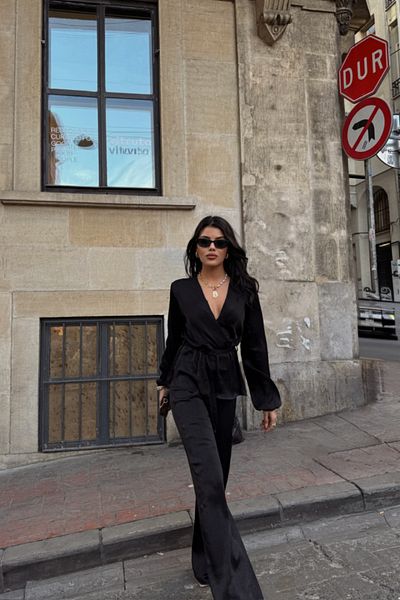 leyla sanat sanata yeni bir bakış açısı Leyla Art Art a New Perspective Satin Double-Breasted Tie-Blue Bluz- Pant Suit - Black
