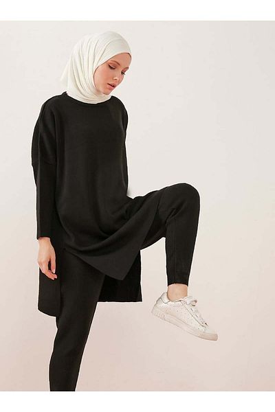 Por La Cara Full Needle Sleeves Ribbed Side Slit Long Knitwear Tunic - Black -