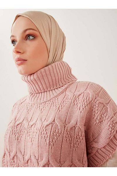 Por La Cara Solid Brass Knit Sweater with Side Slits - Powder -