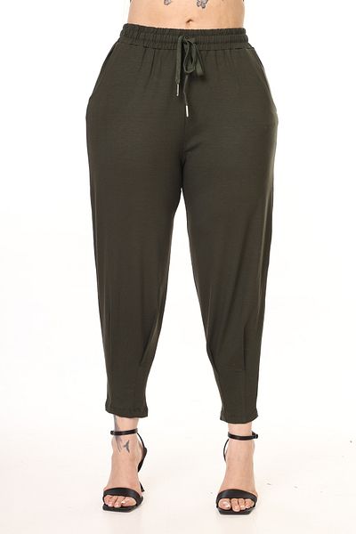 Era Lisa Comfortable Fit Lycra Plus Size Viscose Capri Pants