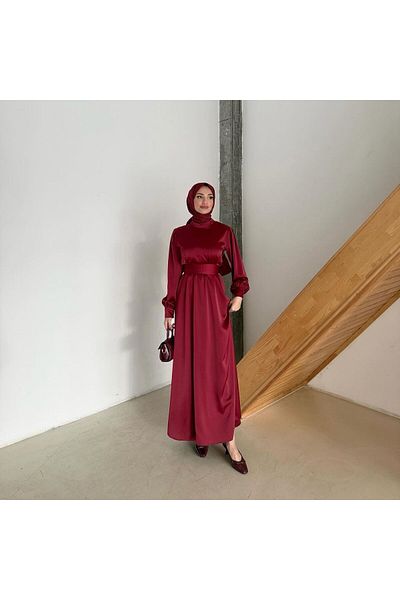 hacer ayaydın Σατέν Φόρεμα Hijab με μανσέτες σε γραμμή Α με ζωσμένο ζωνάκι