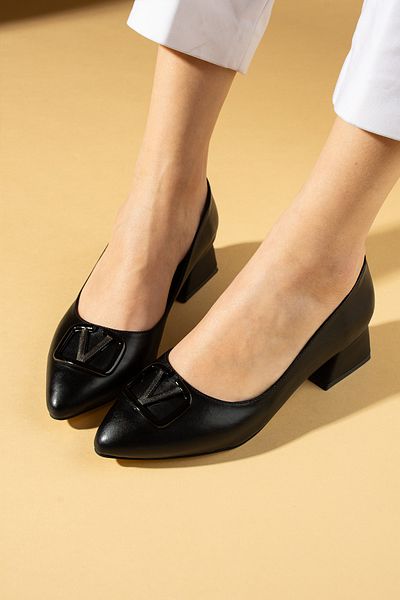 Pembe Potin Women's Black New Season Buckle Classic Short Heeled Shoes