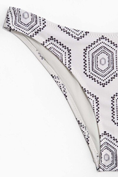 H&M Cheeky Bikini bottoms