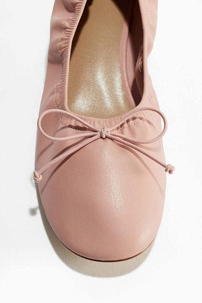 H&M Bow-front court shoes
