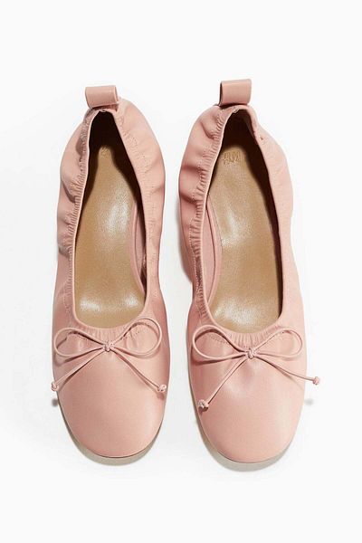 H&M Bow-front court shoes