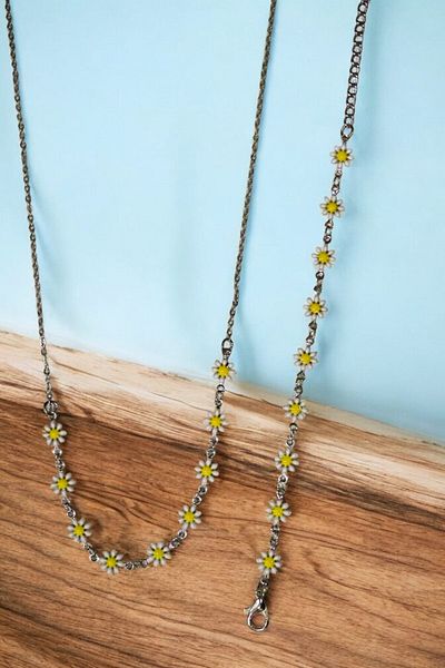 MakeWell Summer Daisy Design Necklace and Bracelet Set
