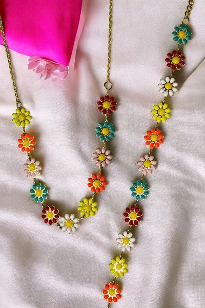 MakeWell Summer Daisy Design Necklace and Bracelet Set