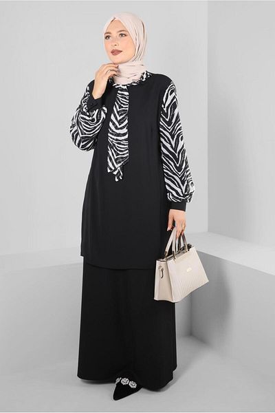 Alvina Aerobin Tunic - Patterned and Scarf Collar, Model 20256