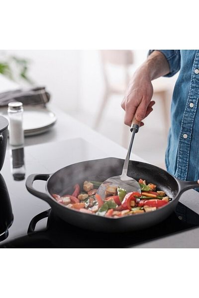 IKEA VARDAGEN Wok Spatula (Stainless Steel/Beech, 36 cm) – Durable & Ergonomic Cooking Tool