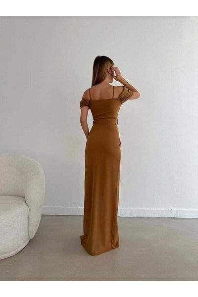 Modafeminen Φόρεμα με ζώνη με σχισμή ώμου 582134 Camel