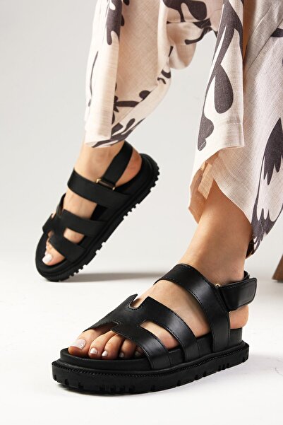 Mio Gusto Gia Black Velcro Strap Women's Sandals