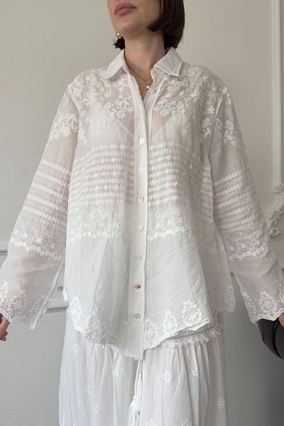 MAGARDE Oversize Embroidered White Shirt