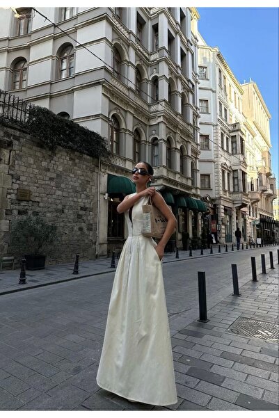 Vandella Bey - Stand up Round Neck and Zip-Up Chiffon Sleeve Long Dress with Sitting Pockets and Bell Skirt