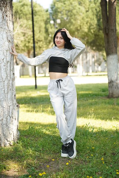 cm buseyiz Double Layered Elegance: Long Sleeve & Strappy Crop Set and Elastic Leg Sweatpants