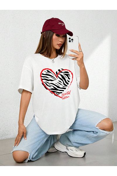MODASHOT Women's Crew Neck Cotton T-Shirt - Unisex Tshirt -Zebra Print - Relaxed Fit