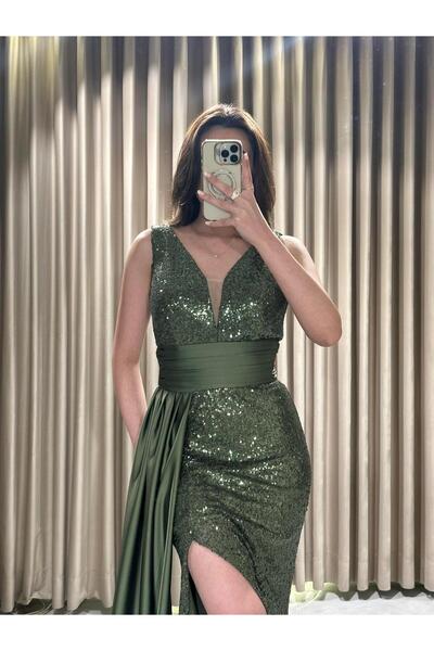 Kaleiçi Yıldızlar HAKİ Pul Payetli Yırtmaç Detaylı Pelerinli Balık Abiye Elbise GS7880