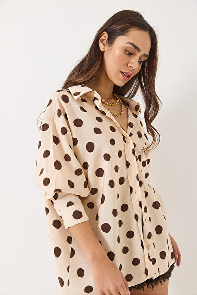 Bianco Lucci Γυναικείο βαμβακερό πουκάμισο με λαιμόκοψη V με λεπτομέρεια μονής τσέπης 8212-6 60283053