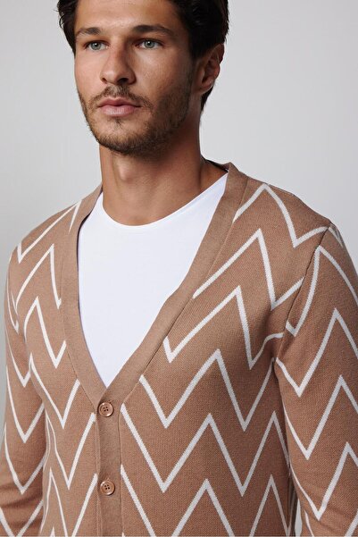 Tudors Erkek Standart Fit Normal Kesim Jakarlı Yumuşak Dokulu Düğmeli Erkek Hırka