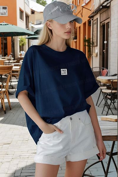 Teenage Millionaire Γυναικείο μπλουζάκι Navy Blue Free Life Crew Neck Oversize Salas