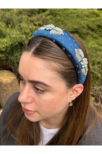 ByMerve Design lucrat manual brodat manual satin albastru gros argintiu brode...