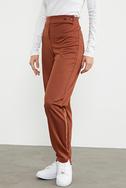 Sementa Παντελόνι από ύφασμα άνετο με λεπτομέρεια μέσης - Καφέ