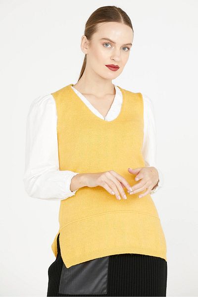 Sementa V-Neck Knitwear Sweater - Yellow
