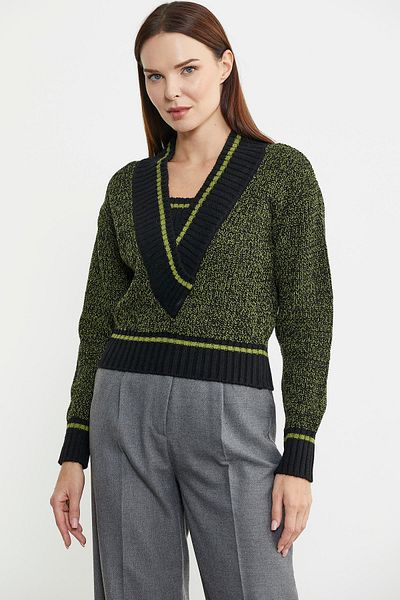 Sementa Pulover din tricot din lână neagră - cu bandă în V adâncă