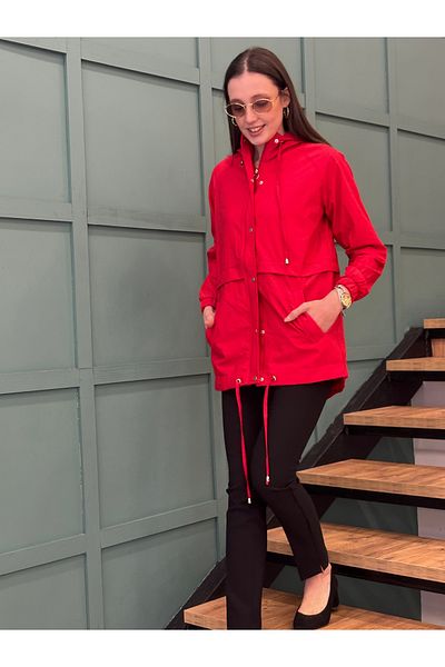 dörtelle Women's Red Zipper Closure Windbreaker Coat