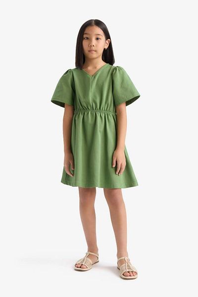DeFacto Νέα σεζόν για κορίτσια Standard Fit V λαιμόκοψη Gabardine κοντομάνικο φόρεμα