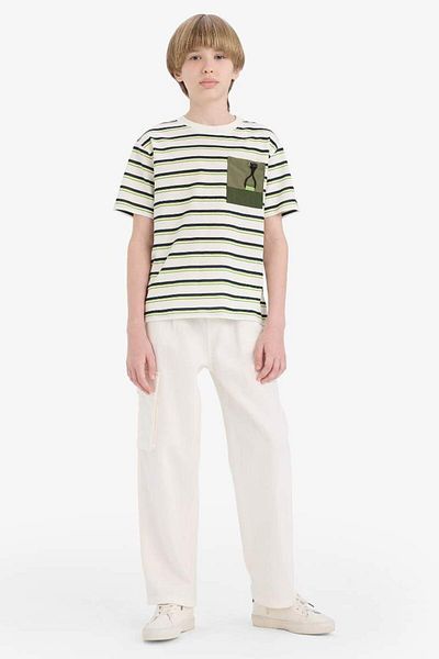 DeFacto Boy's Crew Neck Striped Pocket Detailed Short Sleeve T-Shirt E0965A825Sm