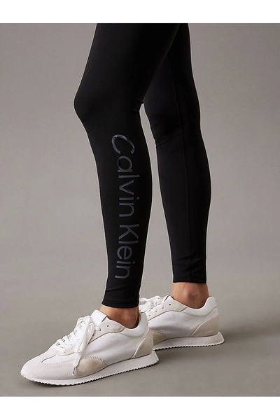 Calvin Klein Kadın Siyah Logolu Tayt