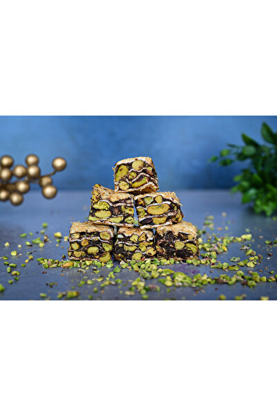 TADIM DÜNYASI كاديفلي شوكولاتة الفستق البقلاوة التركية 1 كجم.