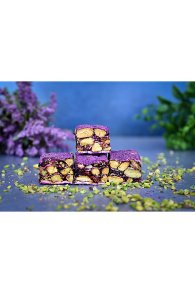 TADIM DÜNYASI Galaxy Black Mulberry Pistachio Baklava Turkish Delight 1 Kg.