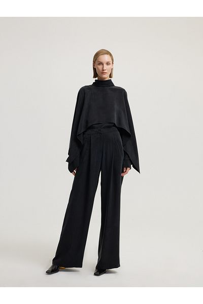 BAQA Black Trousers with Pockets and Pockets on the Front
