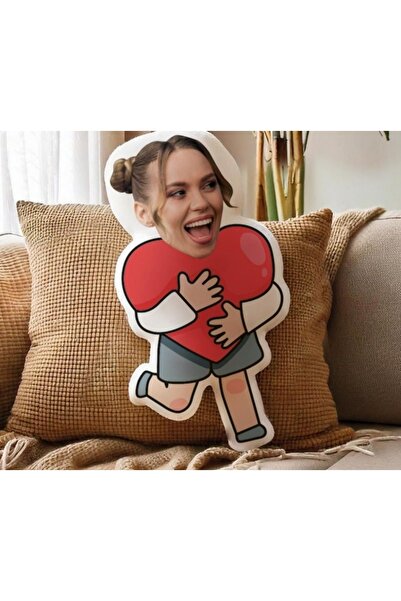 Hediyefoni Kişiye Özel Kalp Tutan Kız Şekilli Bez Bebek Yastık