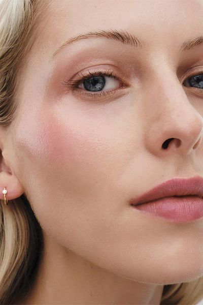 Westman Atelier Illuminating Stick Petal 5Gr