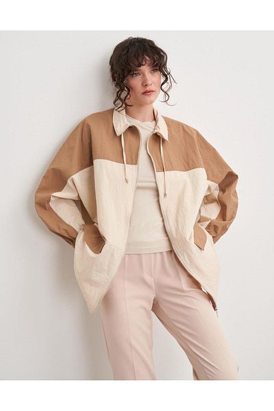 Hare Butik Dalia Wide Collar Zippered Raincoat