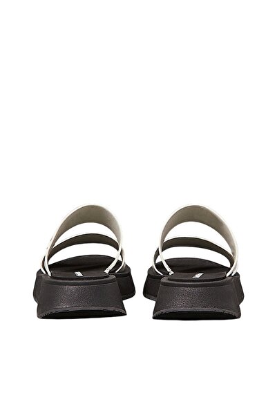 Calvin Klein Kadın Beyaz Logolu Terlik