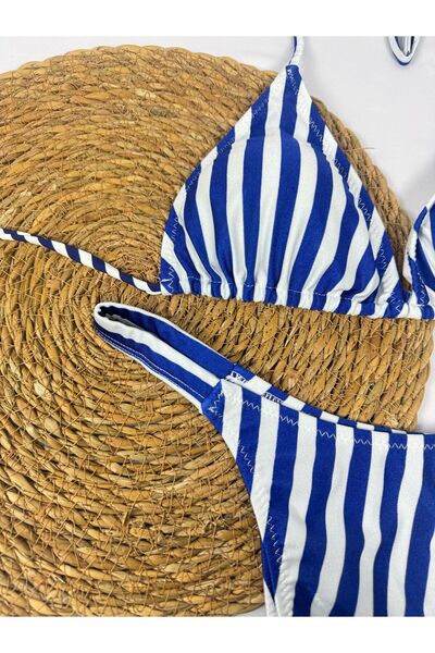 FUNELLA Set de bikini triunghi cu gât cu șarmuire din țesătură strălucitoare cu dungi de culoare bleumarin